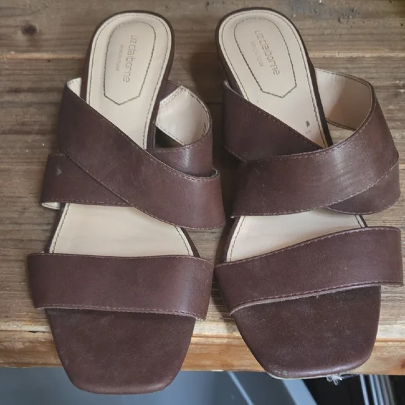 Liz Claiborne Dark Brown Women's Sandals - Picture 1 of 3